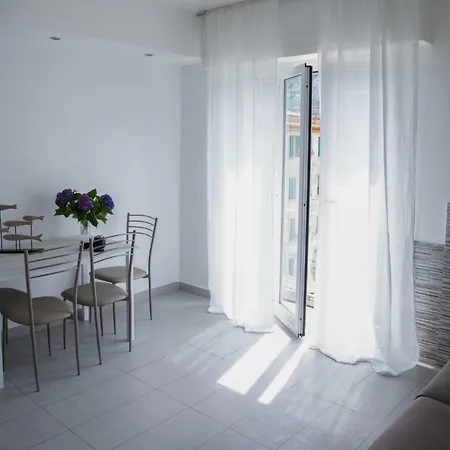 La Terrazza Sul Gigante 2 Apartment *